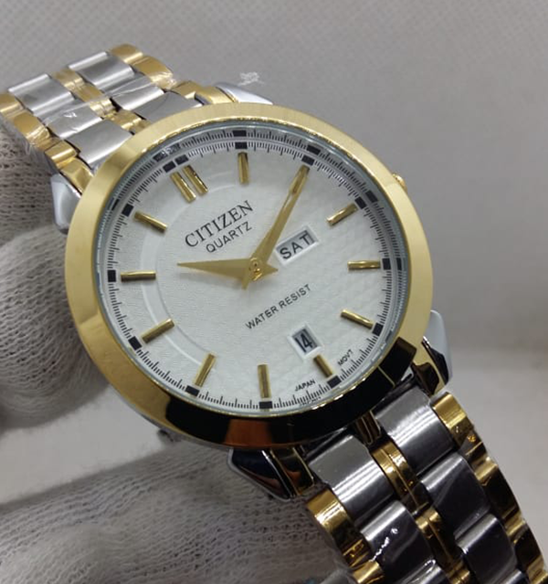 Citizen watch with white dail